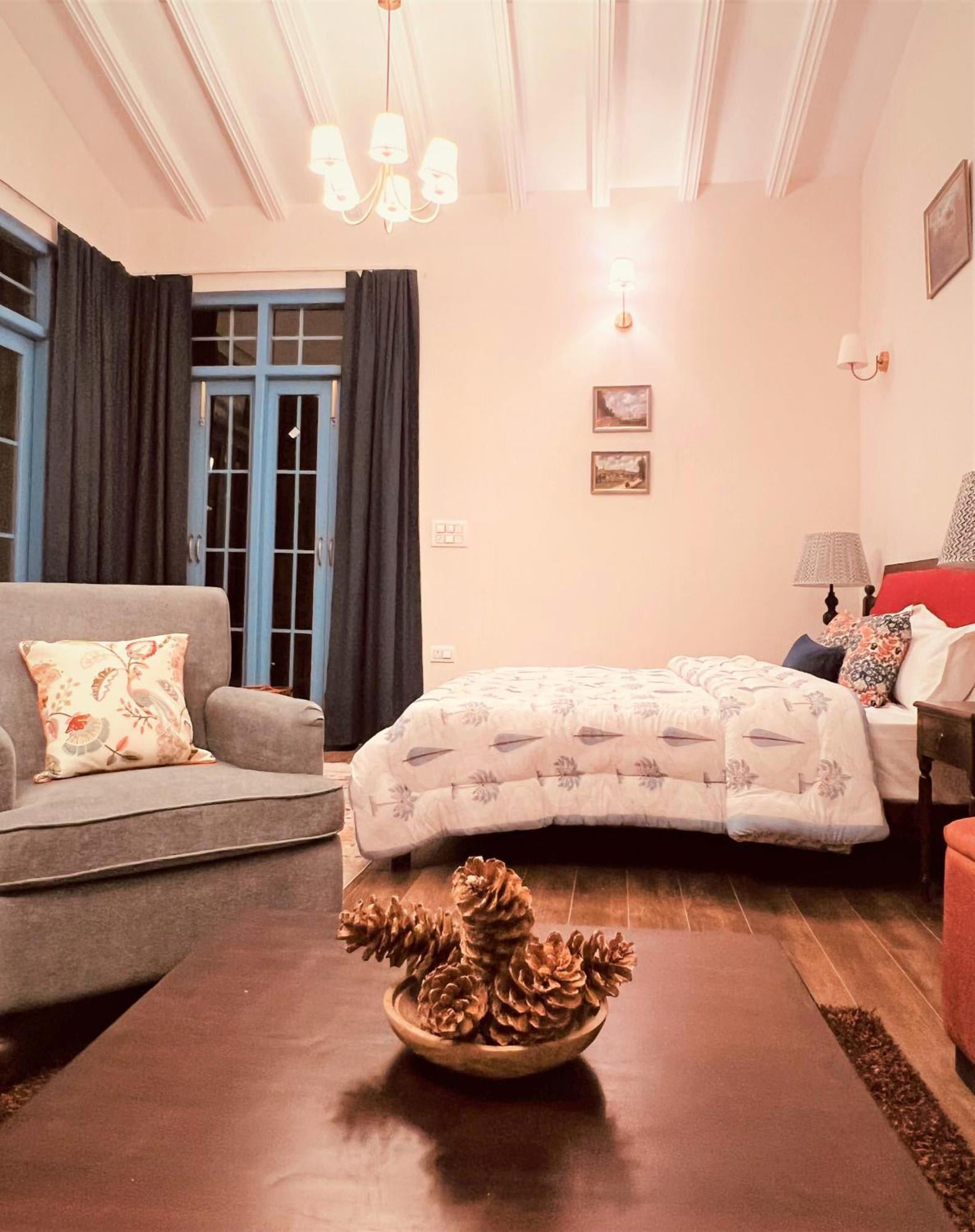 Faraway Cottages, Auli Joshīmath Quarto foto